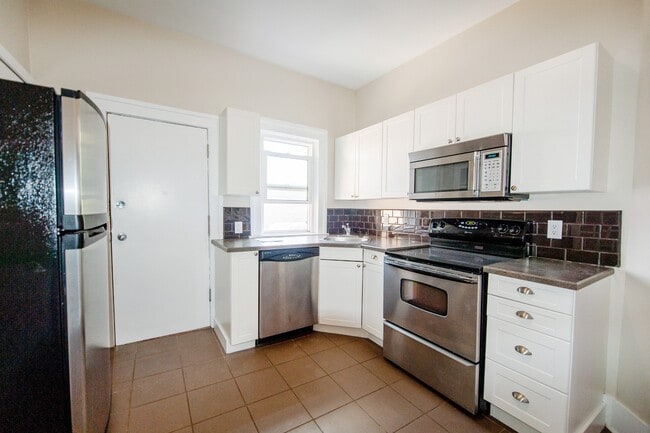 199 Overdale Apartment in Winnipeg, MB - Building Photo - Building Photo