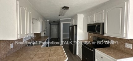 556 Lincolns Dr in Brandon, MS - Building Photo - Building Photo