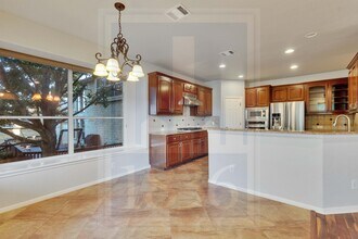 5917 Sunset Ridge in Austin, TX - Building Photo - Building Photo