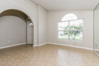 933 Copenhagen Way in Winter Garden, FL - Building Photo - Building Photo