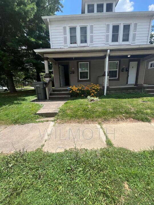 3123 E Michigan St in Indianapolis, IN - Foto de edificio