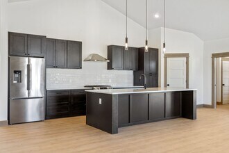 212 Delano Dr in Bozeman, MT - Building Photo - Building Photo