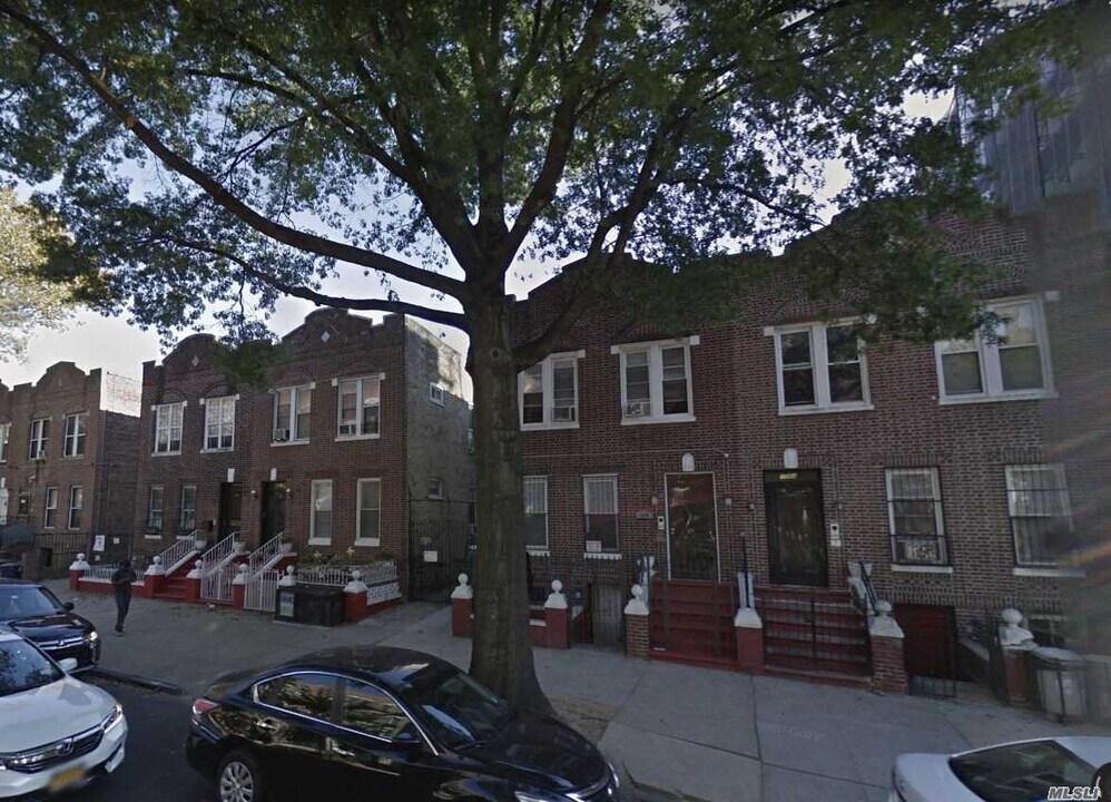 1586 Prospect Pl in Brooklyn, NY - Building Photo