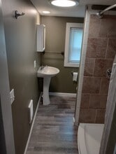 206 E 8th St in Berwick, PA - Foto de edificio - Building Photo