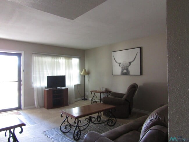 903 S 10th St in Artesia, NM - Building Photo - Building Photo