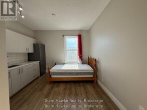 521 Bay St in Midland, ON - Building Photo - Building Photo