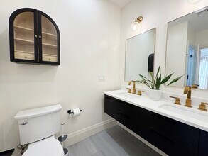 239 Lexington St in Boston, MA - Building Photo - Building Photo