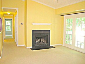 5708 Olde Mill Ct in Alexandria, VA - Building Photo - Building Photo