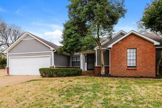 423 Cairn Cove in Memphis, TN - Foto de edificio - Building Photo