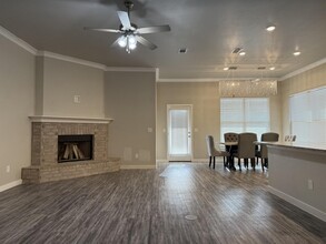 3215 Wausau Ave in Lubbock, TX - Building Photo - Building Photo