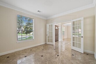 6026 Briar Hill Ct in Sugar Land, TX - Building Photo - Building Photo