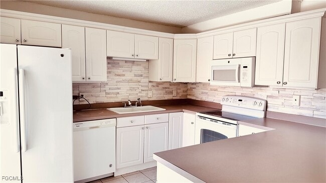 1715 Park Meadows Dr