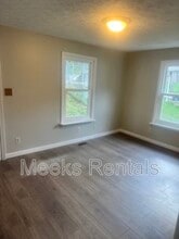 184 Armour Creek Rd in Nitro, WV - Building Photo - Building Photo