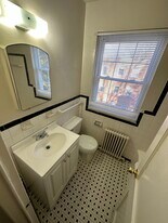 102 Schuyler Rd, Unit 305