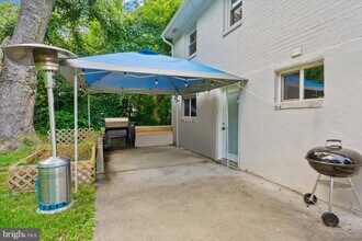1527 Maurice Dr in Woodbridge, VA - Building Photo - Building Photo