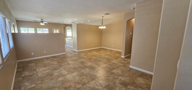 28057 N Quartz Dr in Queen Creek, AZ - Building Photo - Building Photo