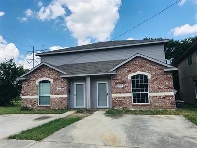 property at 2122 W.E. Roberts St