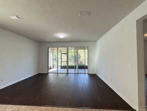 2904 Laurel Springs Dr in Green Cove Springs, FL - Building Photo - Building Photo