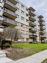 Parkhill in Peterborough, ON - Building Photo