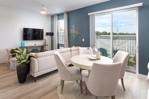 Cyrene at MiraBay in Apollo Beach, FL - Building Photo