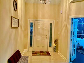 103 Elm St in Imperial, PA - Building Photo - Building Photo