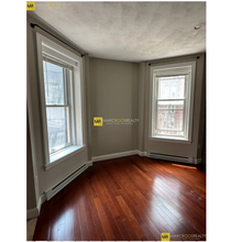 250 Newbury St, Unit 2R in Boston, MA - Building Photo - Building Photo