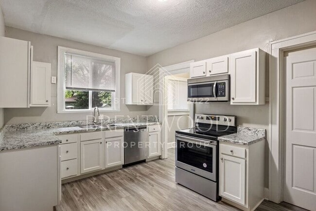 property at 3041 N Delaware St