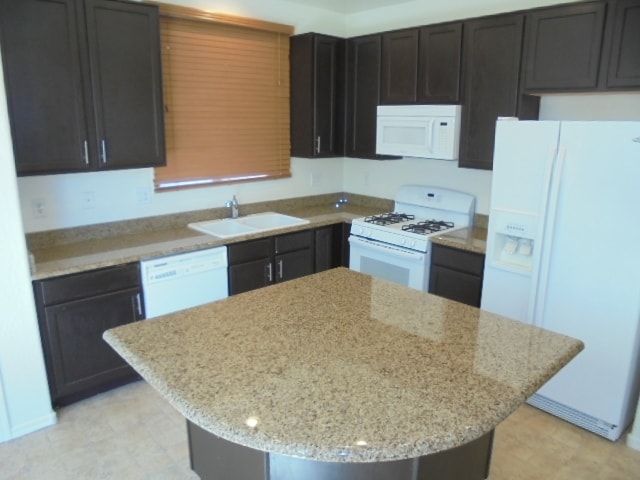 18139 W Smokey Dr in Surprise, AZ - Foto de edificio - Building Photo