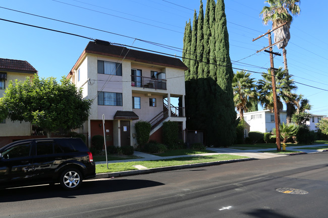 1332 Orange Grove Ave in Glendale, CA - Building Photo - Building Photo