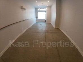 5610 Martin Luther King Jr Way in Oakland, CA - Building Photo - Building Photo