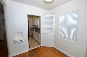 372 I Ave in Coronado, CA - Building Photo - Building Photo
