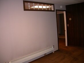 70 Utica St, Unit 68B in Clinton, NY - Building Photo - Building Photo