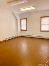 382 Chestnut St in Oneonta, NY - Building Photo - Building Photo