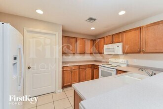 2310 NE 34th Ln in Cape Coral, FL - Building Photo - Building Photo