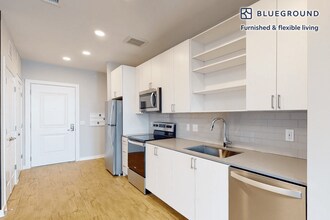 2 E Joppa Rd in Towson, MD - Building Photo - Building Photo
