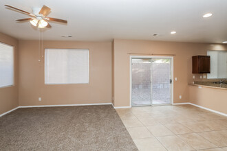 10644 Thor Mountain Ln in Las Vegas, NV - Building Photo - Building Photo