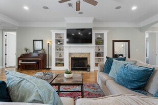 15076 Audubon Lake Blvd in Gulfport, MS - Building Photo