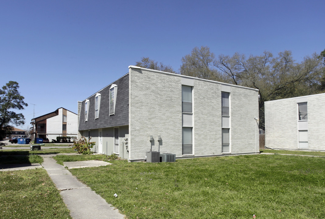 4735 Alvin Dark Ave in Baton Rouge, LA - Building Photo