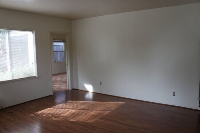 31 S Tassajara Dr in San Luis Obispo, CA - Building Photo - Building Photo