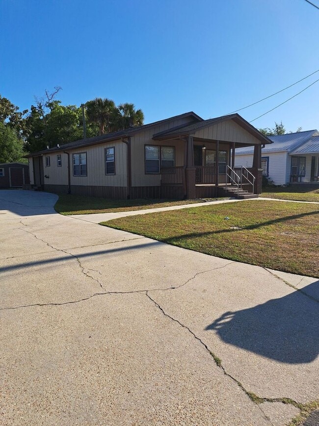 523 E 8th St in Panama City, FL - Building Photo - Building Photo