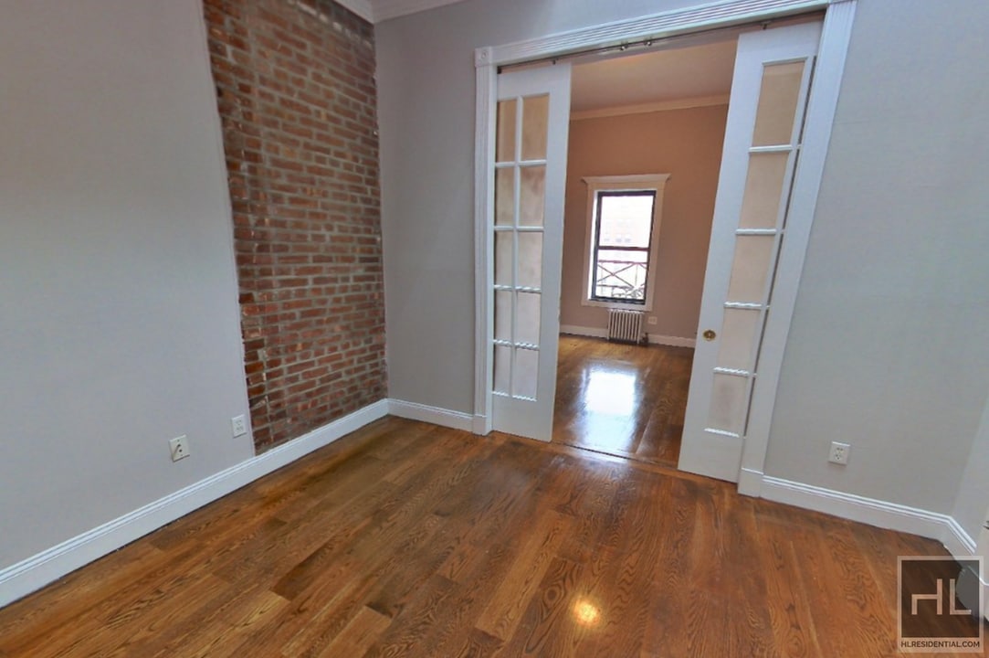 Tenth Avenue in New York, NY - Building Photo