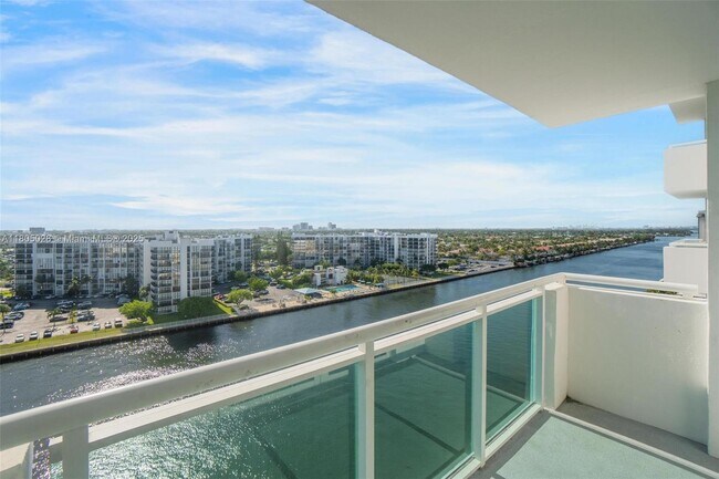 property at 3000 S Ocean Dr