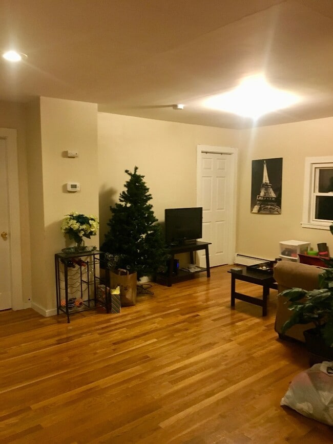 42 Sewall St, Unit 1, Unit 1