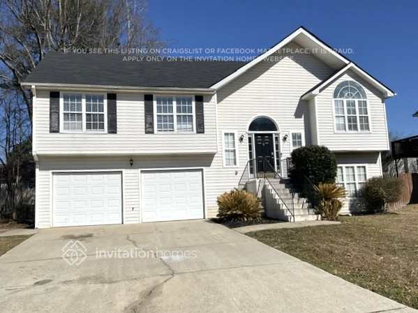 property at 5890 Graywood Cir SE
