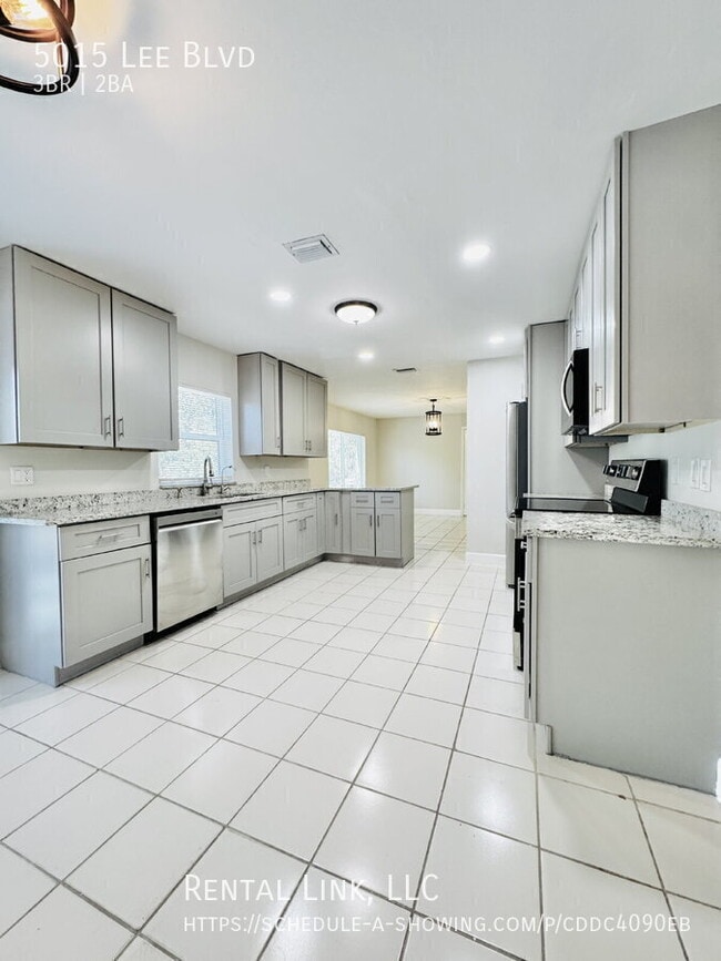 property at 5015 Lee Blvd