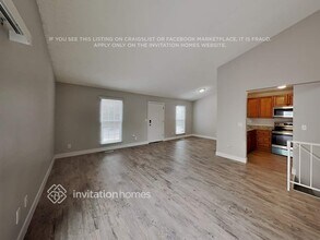 19857 E Cornell Ave in Aurora, CO - Building Photo - Building Photo