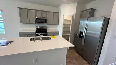 204 Inks Ln in Kyle, TX - Building Photo - Building Photo