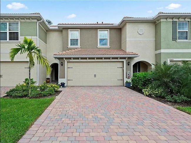 property at 12503 Laurel Cove Dr