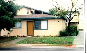 Mercy Village Folsom in Folsom, CA - Building Photo - Building Photo