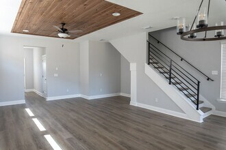 1418 Landon Hills Dr in Tallahassee, FL - Building Photo - Building Photo